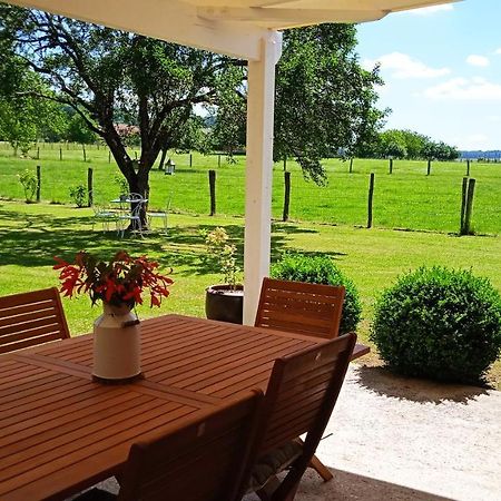 Bed and Breakfast La Taniere Douce Soulaucourt-sur-Mouzon Exterior foto