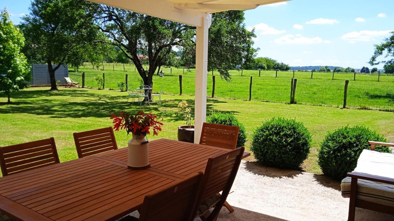 Bed and Breakfast La Taniere Douce Soulaucourt-sur-Mouzon Exterior foto